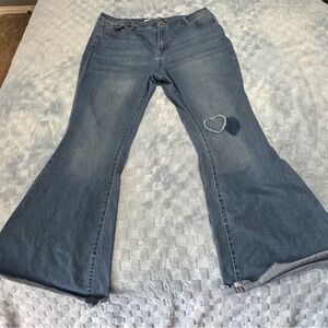 Stylish Blue Women's Jeans with Heart Patch